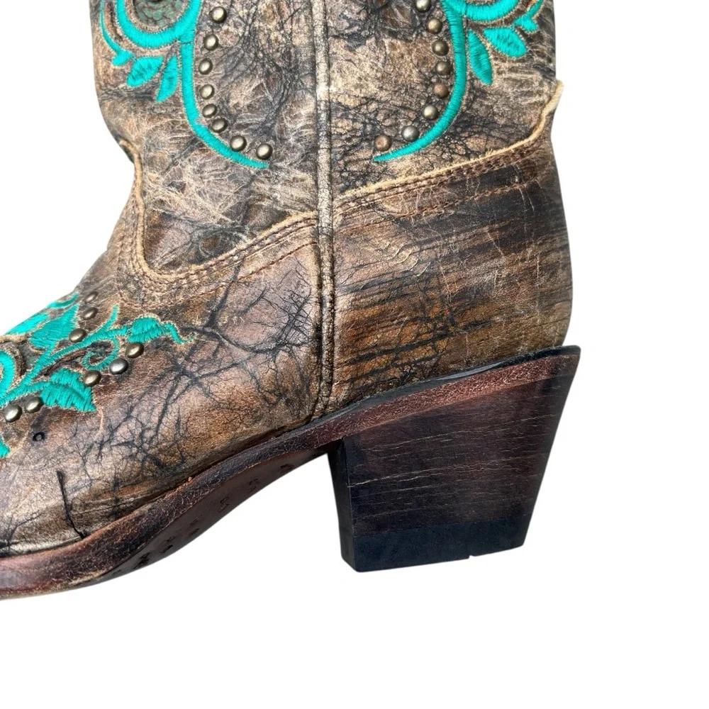 CORRAL Boots Dark Antique Saddle Floral Turquoise Inlay & Studs 6.5 - Picture 13 of 16